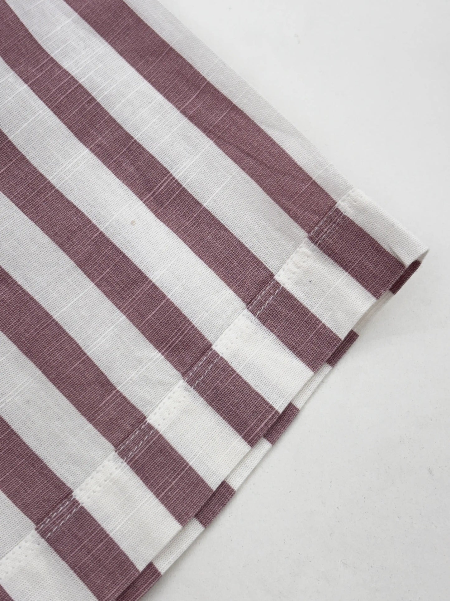 Half Sleeve White Red Lining