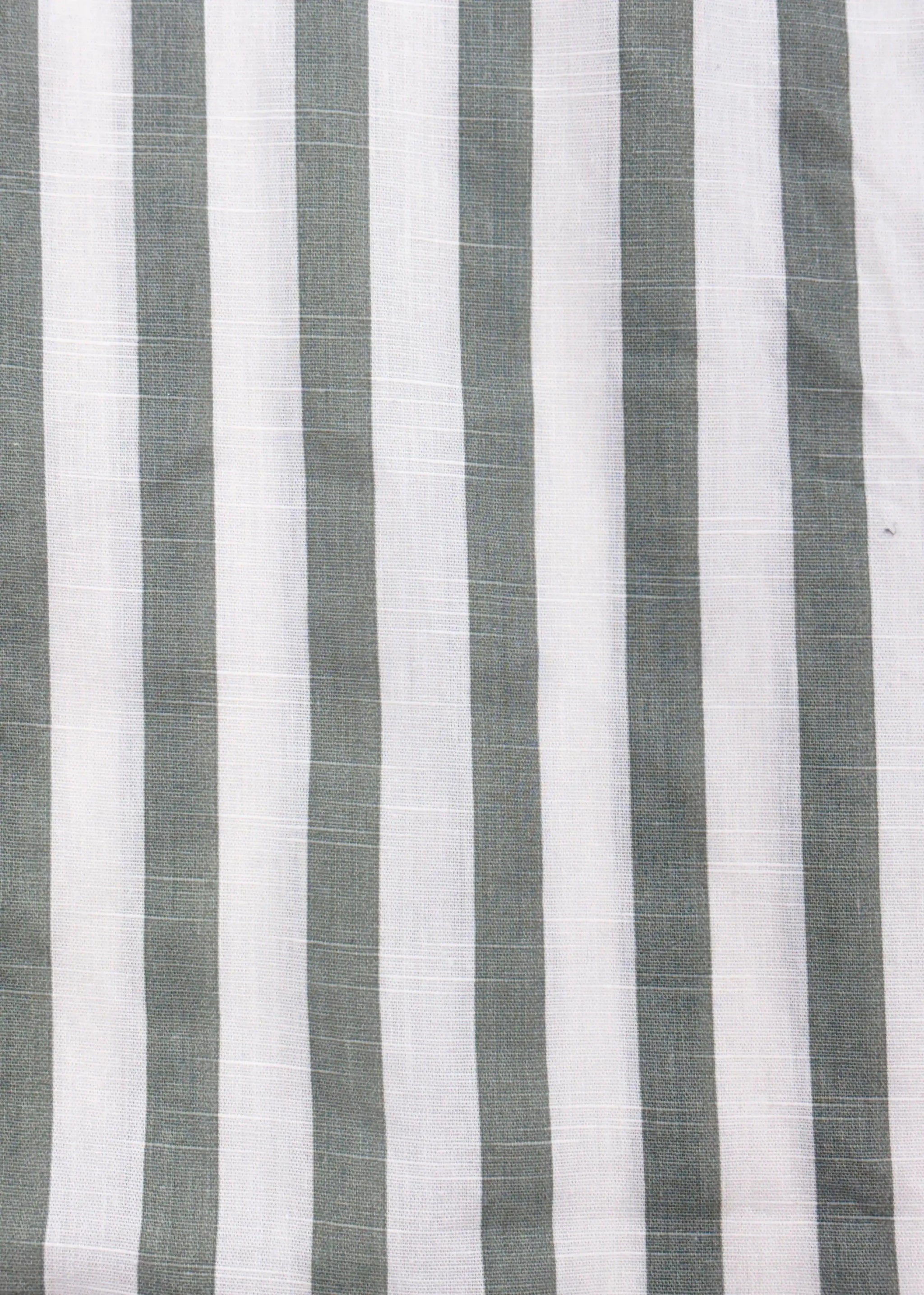 Half Sleeve White Green Lining