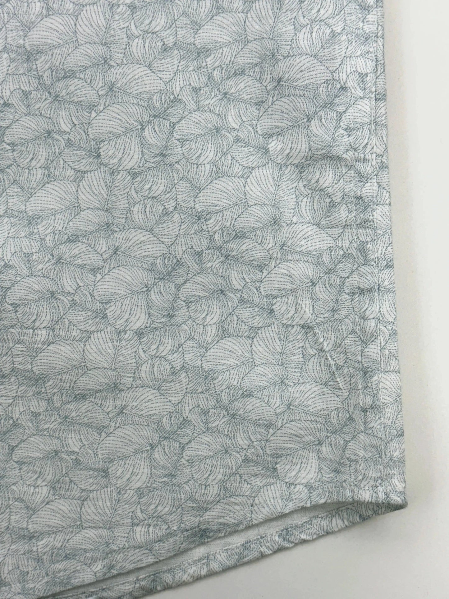 Half Sleeve White green print