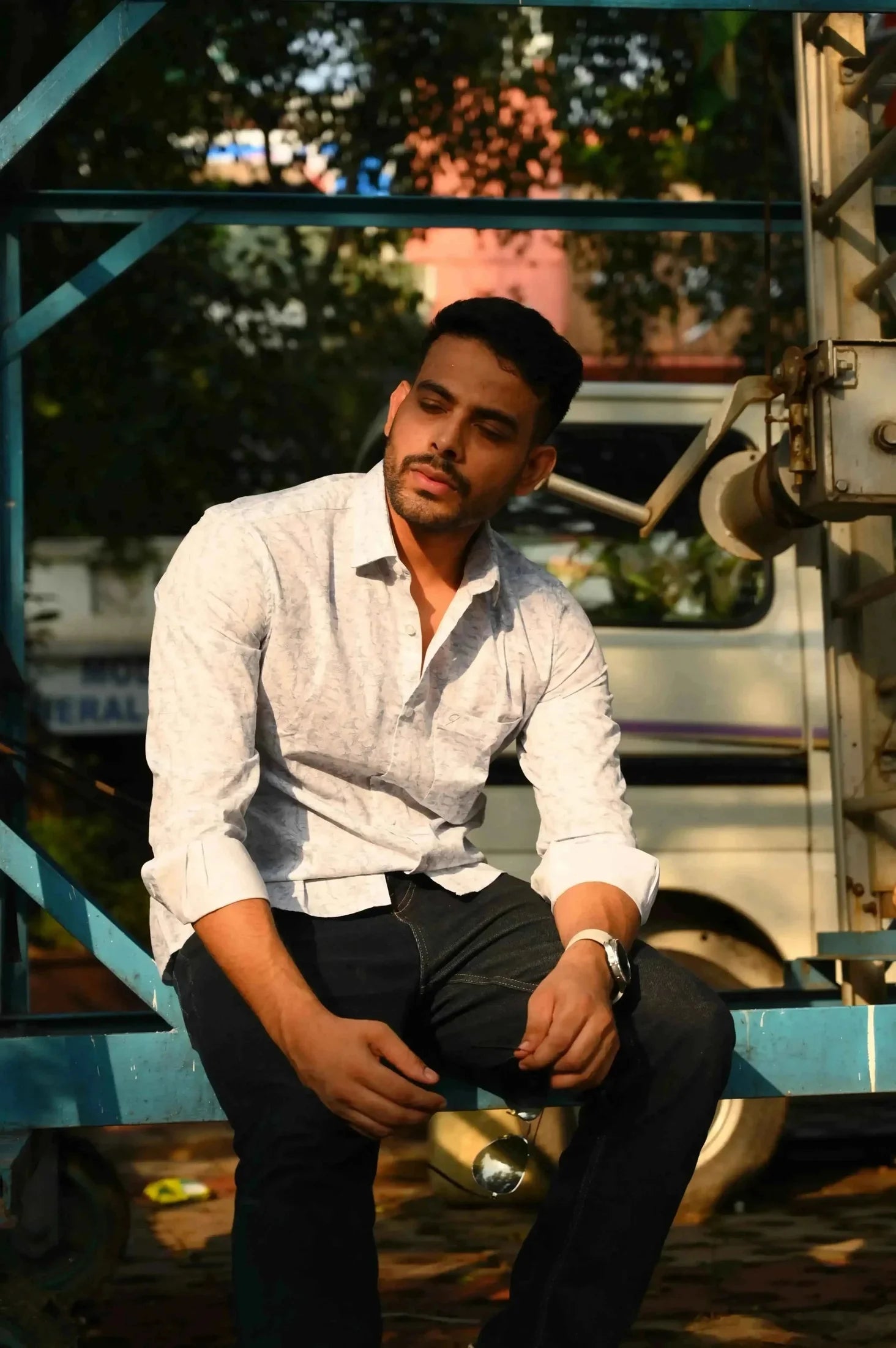 Light Blue Glitch Print Shirt