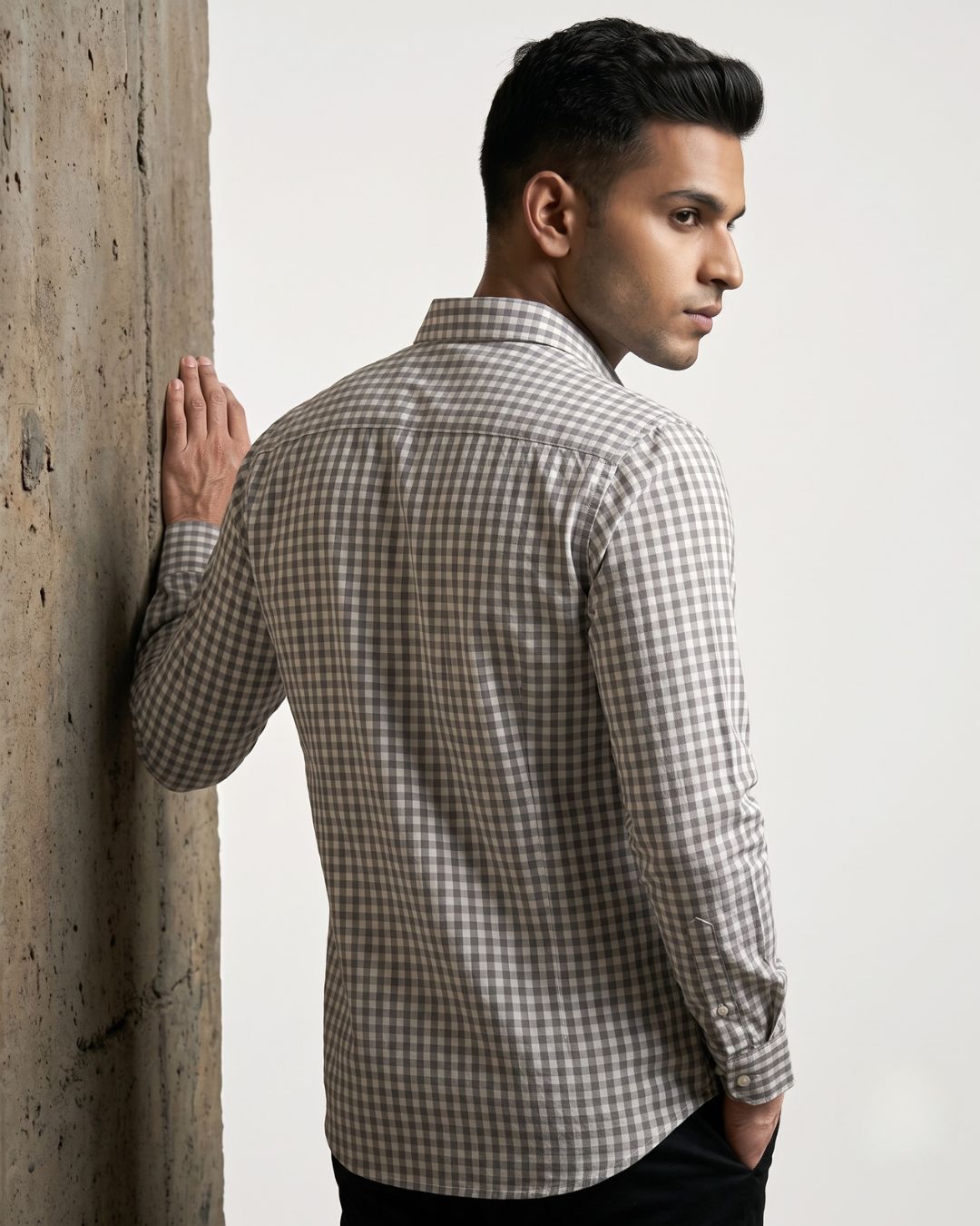 Men’s Grey and White Check Shirt